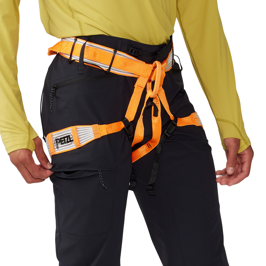 Mountain Hardwear - M Chockstone™ Alpine LT Pant - black 010